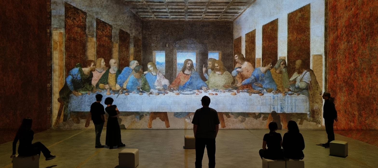 Leonardo's Last Supper at life size in an impossible museum — a metaverse Battle Royale where only one work survives